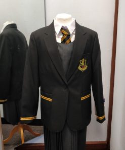 Fletewood girl's blazer